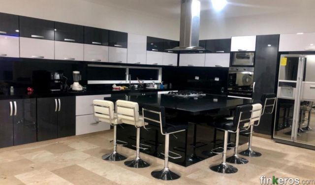 Casa amoblada cerca al Coliseo de Ferias Cerritos Pereria  - Finca en Pereira, Risaralda